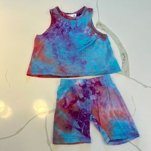 Bailey Blue girls 2 piece shorts tank top set tie dye pink purple blue size 2T